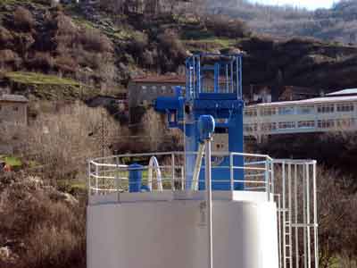 Mali filter na vrhu silosa Mali filter na vrhu silosa