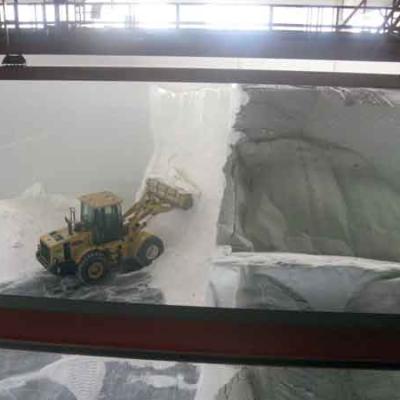 The investor wanted unloading with excavator