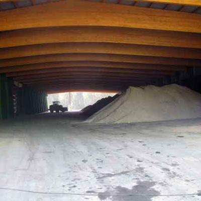 Space between the two storages was used for a third storage